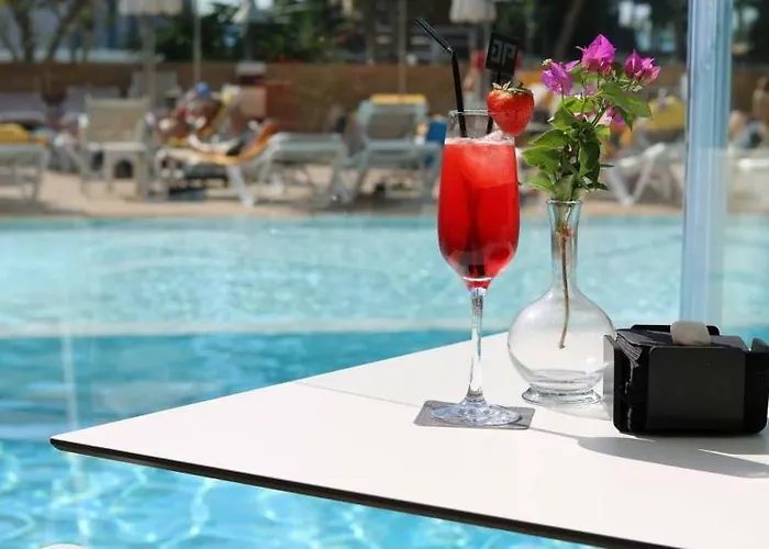 Отель Don Pancho - Designed For Adults Бенидорм